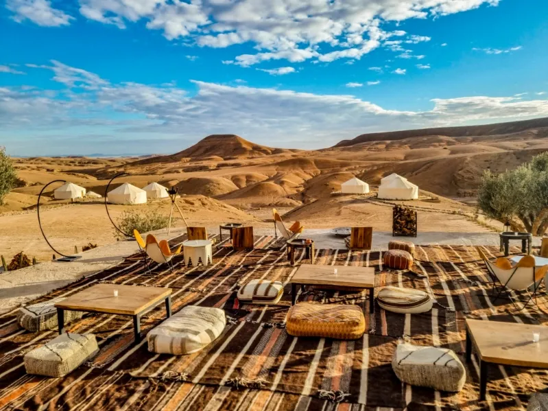A serene view of Agafay Desert Morocco, showcasing its tranquil landscape, ideal for relaxation and reflection. 