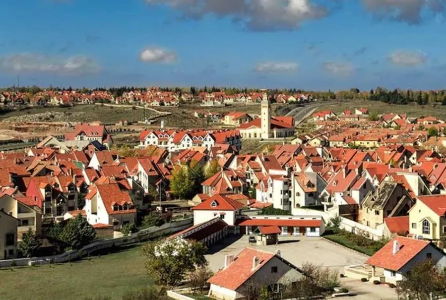 Ifrane Morocco Guide: 7 Best Things to Do in Little Switzerland