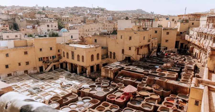 The city of Sahara, a must-visit destination in Morocco, connects Fes to Marrakech with its stunning landscapes.