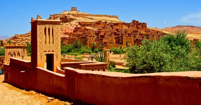 A panoramic view of the Sahara city in Morocco, showcasing its desert landscape and vibrant culture.
